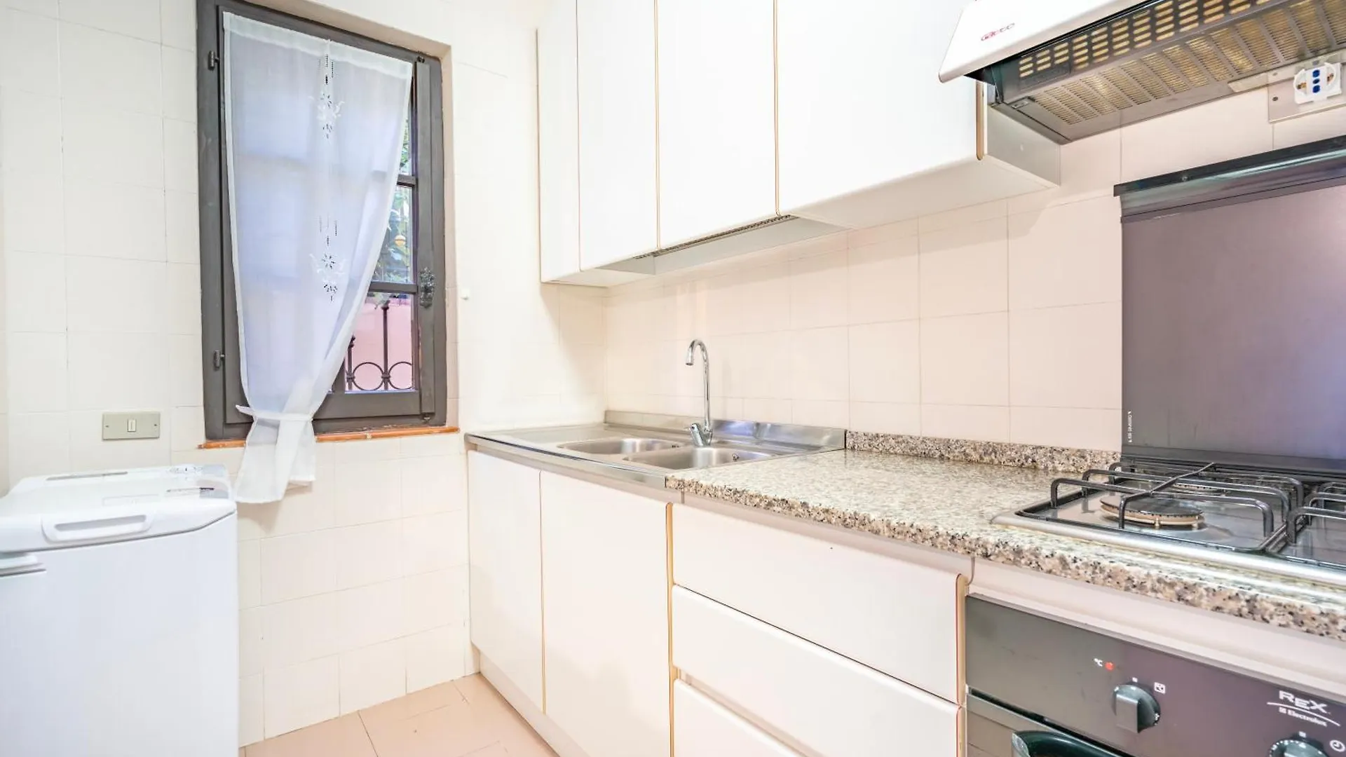 Holiday home Perla Marina, Estate Infinita, Is Mortorius Villa Capitana Italy